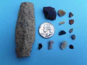 Stemmed quartzite point and chipping debris recovered from the Warwick Site.
